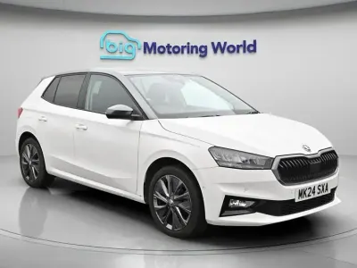 Used Skoda Fabia Colour Edition 80 HP (58 kW) 2024 White Hatchback