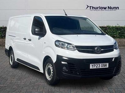Used Vauxhall Vivaro 145 HP (106 kW) 2023 White MPV
