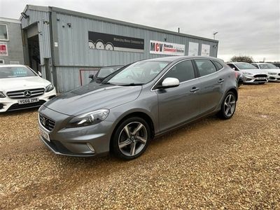 used Volvo V40 2.0 D2 R DESIGN LUX 5d 118 BHP