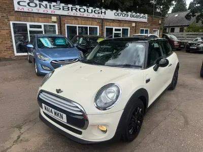 Used Mini Cooper Hatch 136 HP (100 kW) 2014 White Hatchback