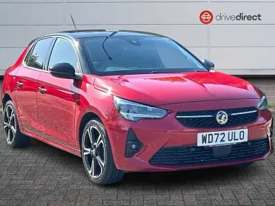 Używany Vauxhall Corsa Ultimate 130 KM (95 kW) 2023 Czerwony Hatchback