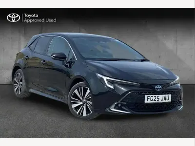 Used Toyota Corolla Design 140 HP (102 kW) 2025 Black Hatchback