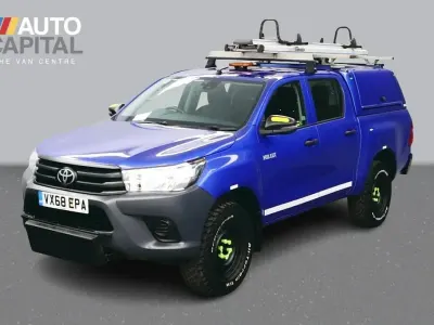 Used Toyota HiLux Active 150 HP (110 kW) 2019 Blue Pickup