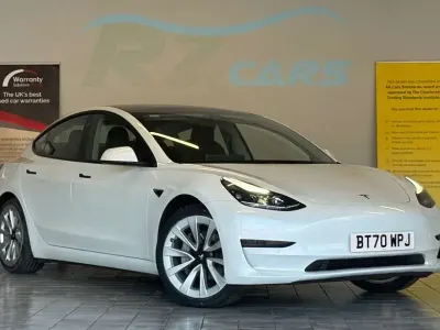 Used Tesla Model 3 Standard Range Plus 239 kW (325 HP) 2020 Sedan