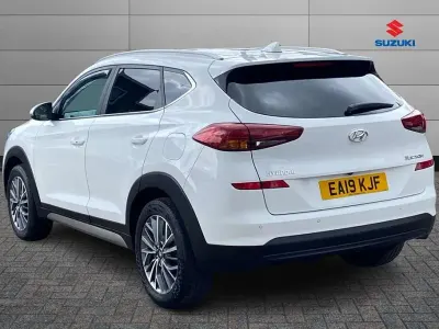Used Hyundai Tucson Premium 129 HP (94 kW) 2019 White SUV