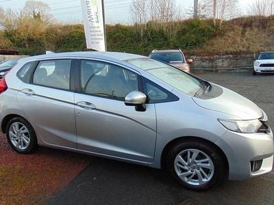 Used Honda Jazz SE 102 HP (75 kW) 2015 Silver Hatchback