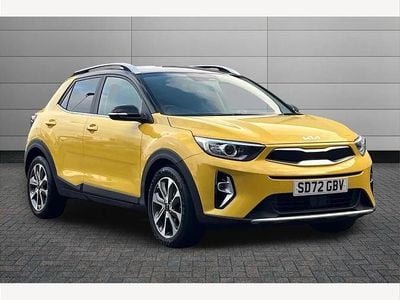 Used Kia Stonic 118 HP (86 kW) 2022 Yellow SUV
