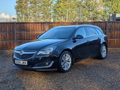 Black Used 2016 Vauxhall Insignia SRi Estate | £7,100 (Fair price)