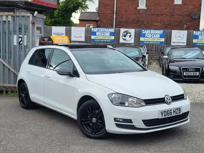 Used VW Golf VII Edition 110 HP (80 kW) 2016 White Hatchback