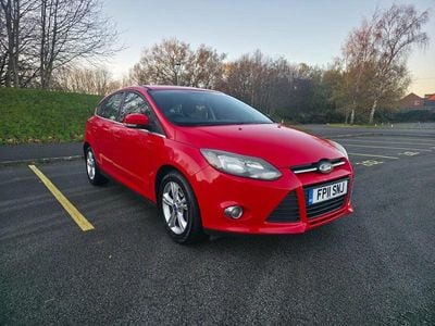 Red Used 2011 Ford Focus Zetec Hatchback | £1,895 (Fair price)