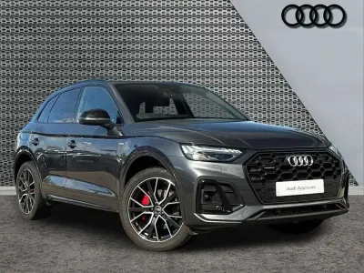 Used Audi Q5 Comfort 261 HP (191 kW) 2023 Grey SUV
