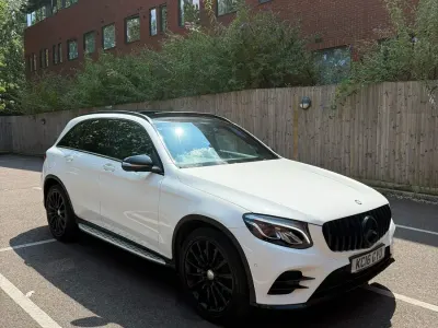 Used Mercedes GLC250 AMG Line Premium 204 HP (150 kW) 2016 White SUV