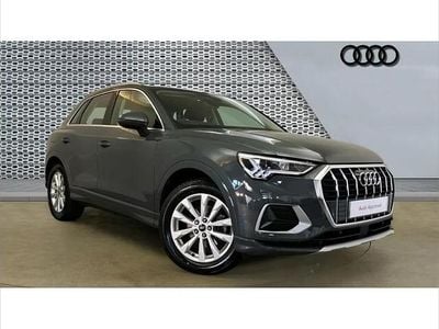 Używany Audi Q3 Sport 150 KM (110 kW) 2022 Szary SUV