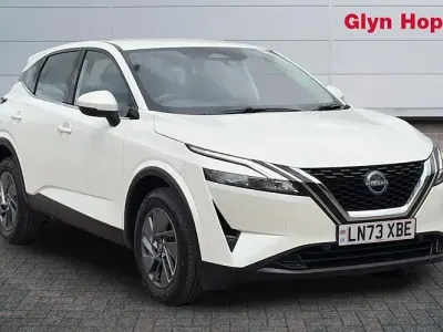 Used Nissan Qashqai Acenta Premium 158 HP (116 kW) 2023 White SUV