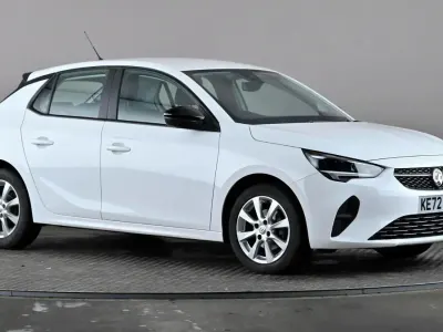 Używany Vauxhall Corsa Design Edition 75 KM (55 kW) 2023 Biały Hatchback