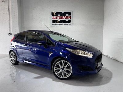 Used Ford Fiesta Zetec 140 HP (102 kW) 2015 Blue Hatchback