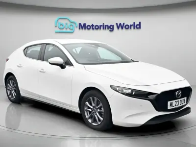 Used Mazda 3 122 HP (89 kW) 2022 White Hatchback