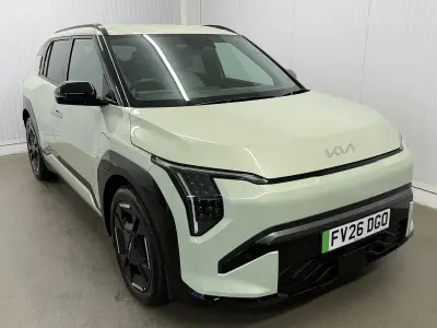 Used Kia EV3 GT-Line 150 kW (204 HP) 2026 Green SUV