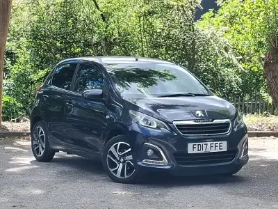 Used Peugeot 108 Allure 82 HP (60 kW) 2017 Blue Hatchback