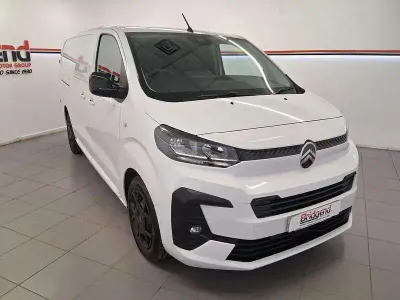 Used Citroën Dispatch 120 HP (88 kW) 2024 White MPV