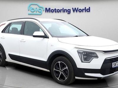 White Used 2022 Kia Niro SUV | £16,500 (Good price)
