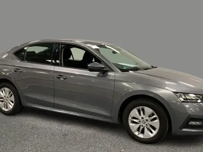 Używany Skoda Octavia SE Technology 116 KM (85 kW) 2022 Szary Hatchback