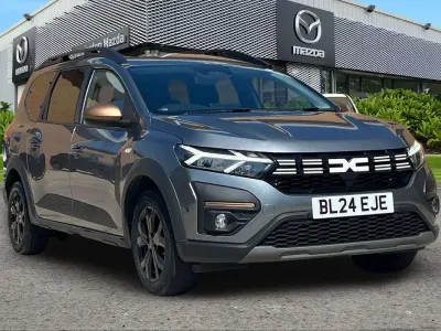 Used Dacia Jogger Extreme 110 HP (80 kW) 2024 Grey MPV
