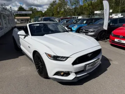 Used Ford Mustang GT Convertible 410 HP (301 kW) 2017 White Cabriolet