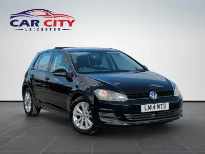 Used VW Golf VII SE 105 HP (77 kW) 2014 Black Hatchback