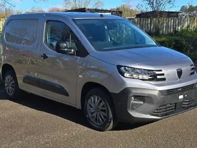 New Peugeot Partner S 131 HP (96 kW) 2026 Kiama blue MPV