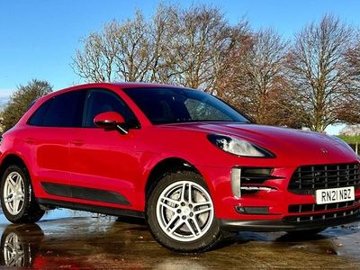 Used Porsche Macan 380 HP (279 kW) 2021 Red SUV