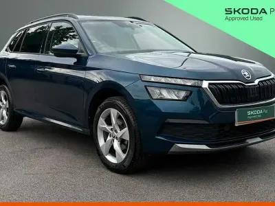Used Skoda 110 R SE Drive 81 HP (59 kW) 2021 Petrol blue metallic Estate