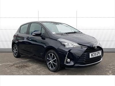 Used Toyota Yaris 111 HP (81 kW) 2019 Black Hatchback