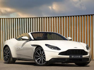 Used Aston Martin DB11 503 HP (369 kW) 2019 White Cabriolet