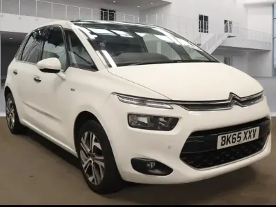 Usado Citroën C4 Picasso Exclusive 115 HP (84 kW) 2015 Branco Monovolume