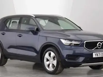 Used Volvo XC40 Momentum 163 HP (119 kW) 2022 SUV
