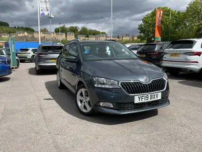 Gebraucht Skoda 110 R SE L 2019 Grau Kombi