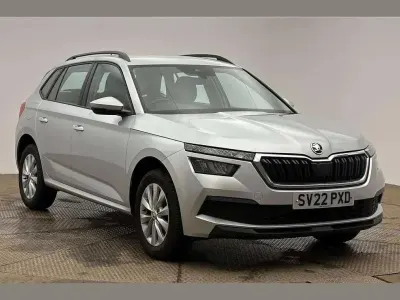 Used Skoda Kamiq 94 HP (69 kW) 2022 Brilliant silver metallic SUV