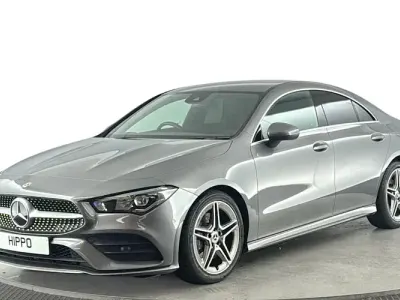 Usado Mercedes CLA200 AMG line 163 HP (119 kW) 2022 Cinzento Sedan