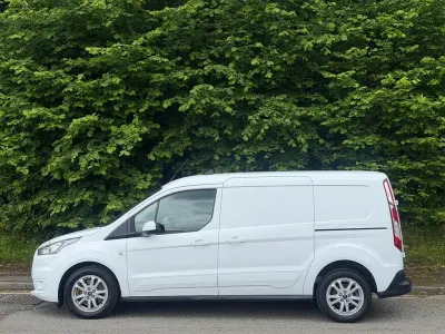 Used Ford Transit Connect Limited 120 HP (88 kW) 2020 White MPV