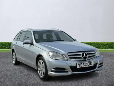 Used Mercedes C180 Executive 156 HP (114 kW) 2012 Silver Estate
