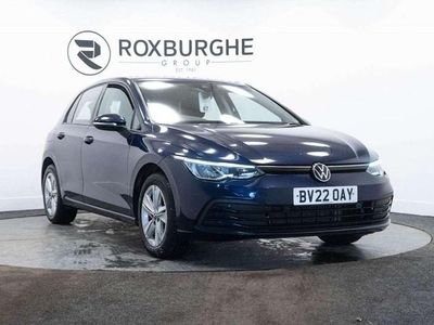 Used VW Golf VIII Life 110 HP (80 kW) 2022 Blue Hatchback