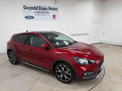 Gebraucht Ford Focus Active X 125 PS (91 kW) 2020 Rot Kleinwagen