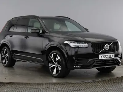 Begagnad Volvo XC90 R-Design 235 HK (172 kW) 2022 Svart SUV