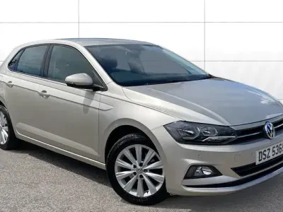 Used VW Polo SEL 116 HP (85 kW) 2019 Silver Hatchback