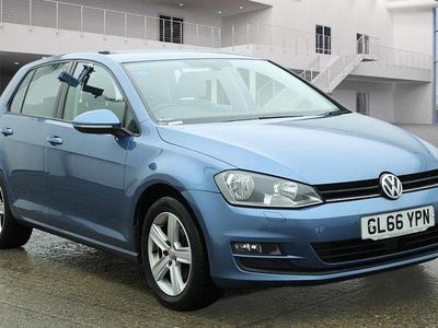 Begagnad VW Golf VII Edition 125 HK (91 kW) 2016 Blå Halvkombi