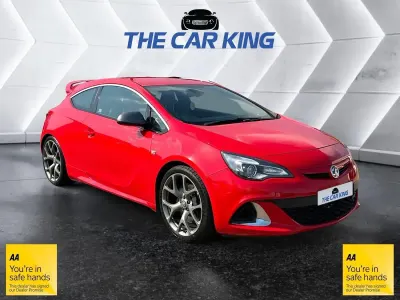 Begagnad Vauxhall Astra GTC S 2013 Röd Halvkombi