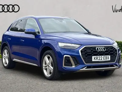 Begagnad Audi Q5 S-Line 261 HK (191 kW) 2022 Blå SUV