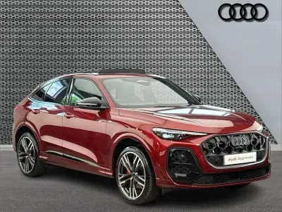 Used Audi Q5 Advanced 200 HP (147 kW) 2025 Red SUV