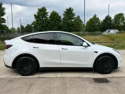 Used Tesla Model Y 250 kW (340 HP) 2024 SUV